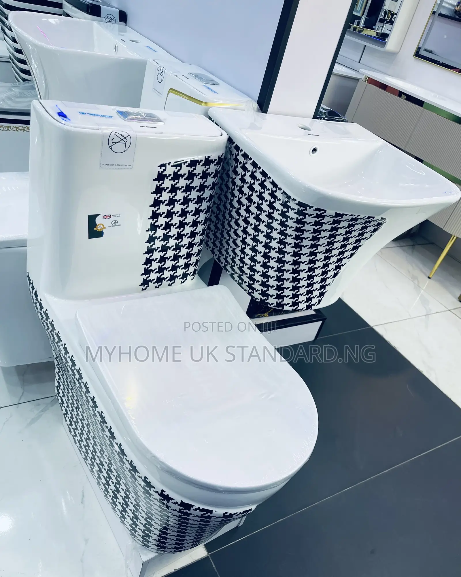 Executive White And Black Spot Water Closets With Suspended Basin