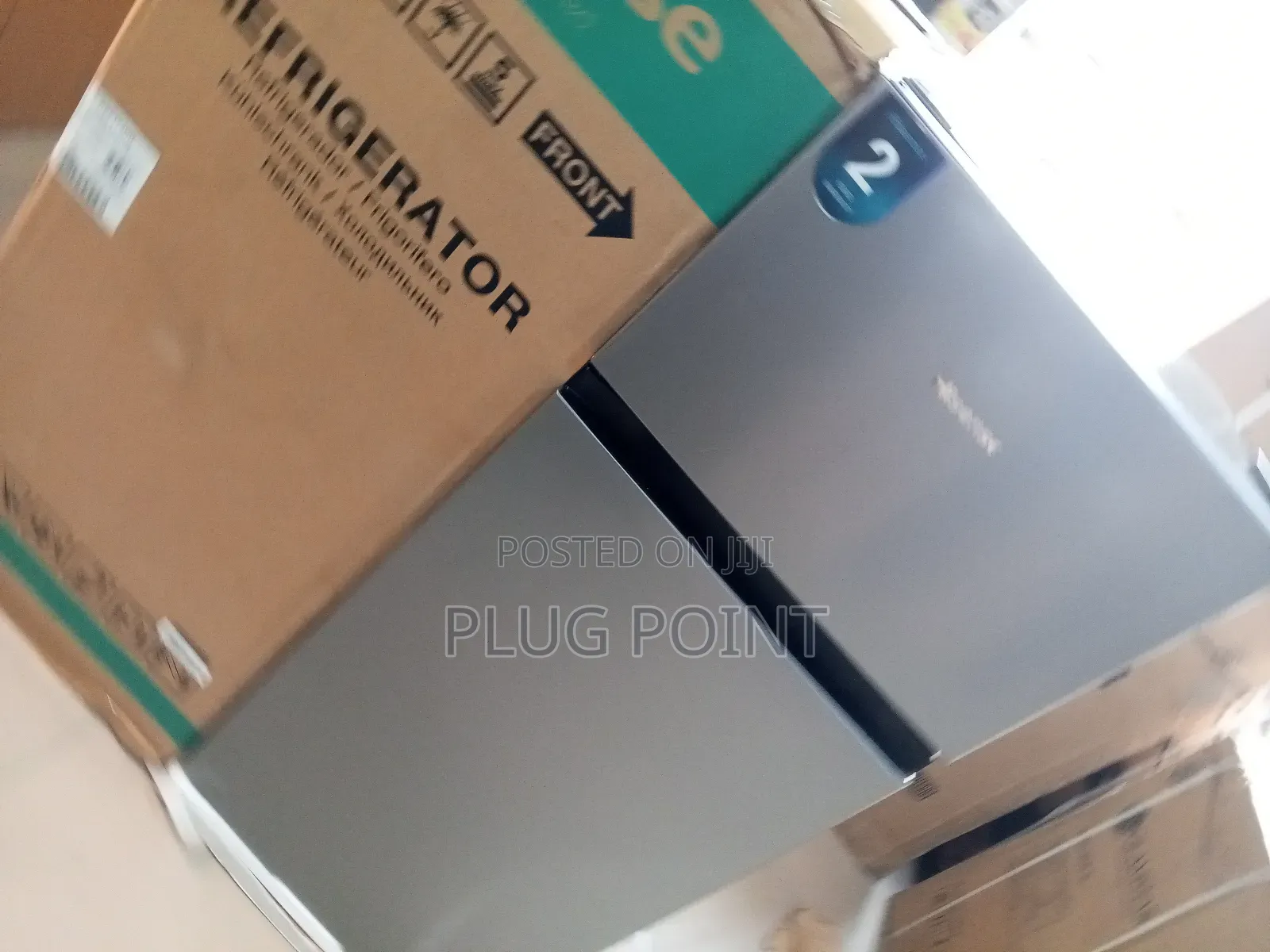 Hisense 124l Sleek Stylish Mini Refrigerator