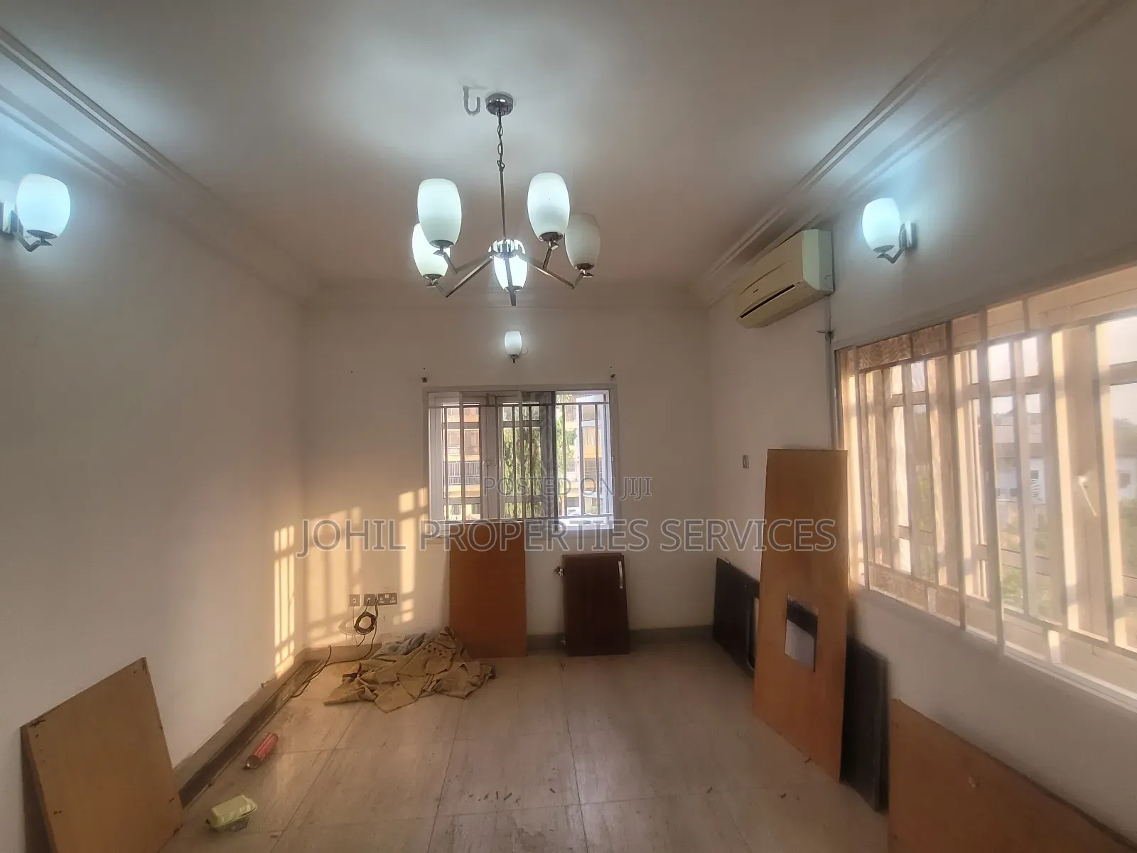 1bdrm Block of Flats in Maitama for rent