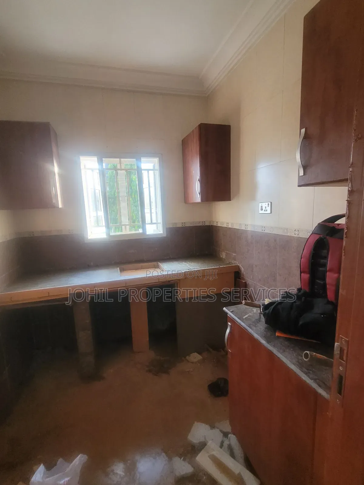 1bdrm Block of Flats in Maitama for rent