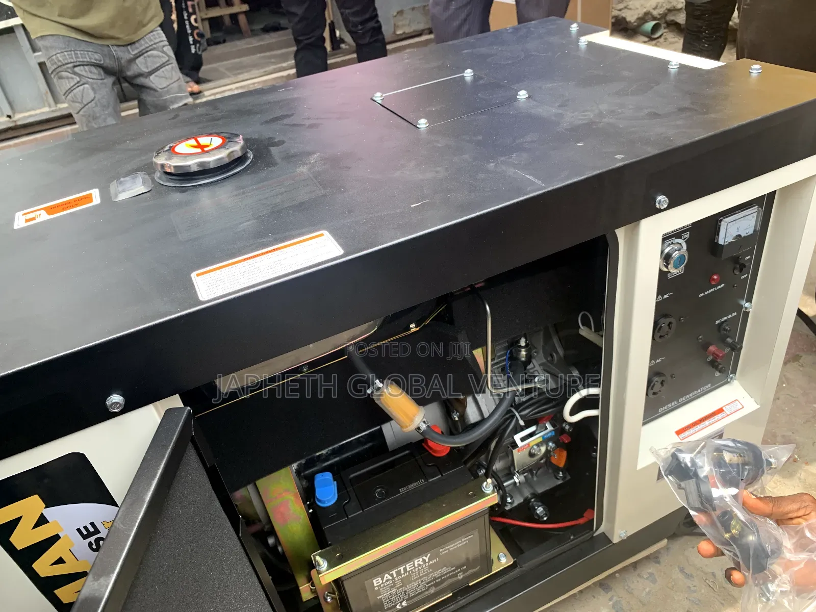 Brand New Firman Sdg12000se Generator – Low Noise Operation