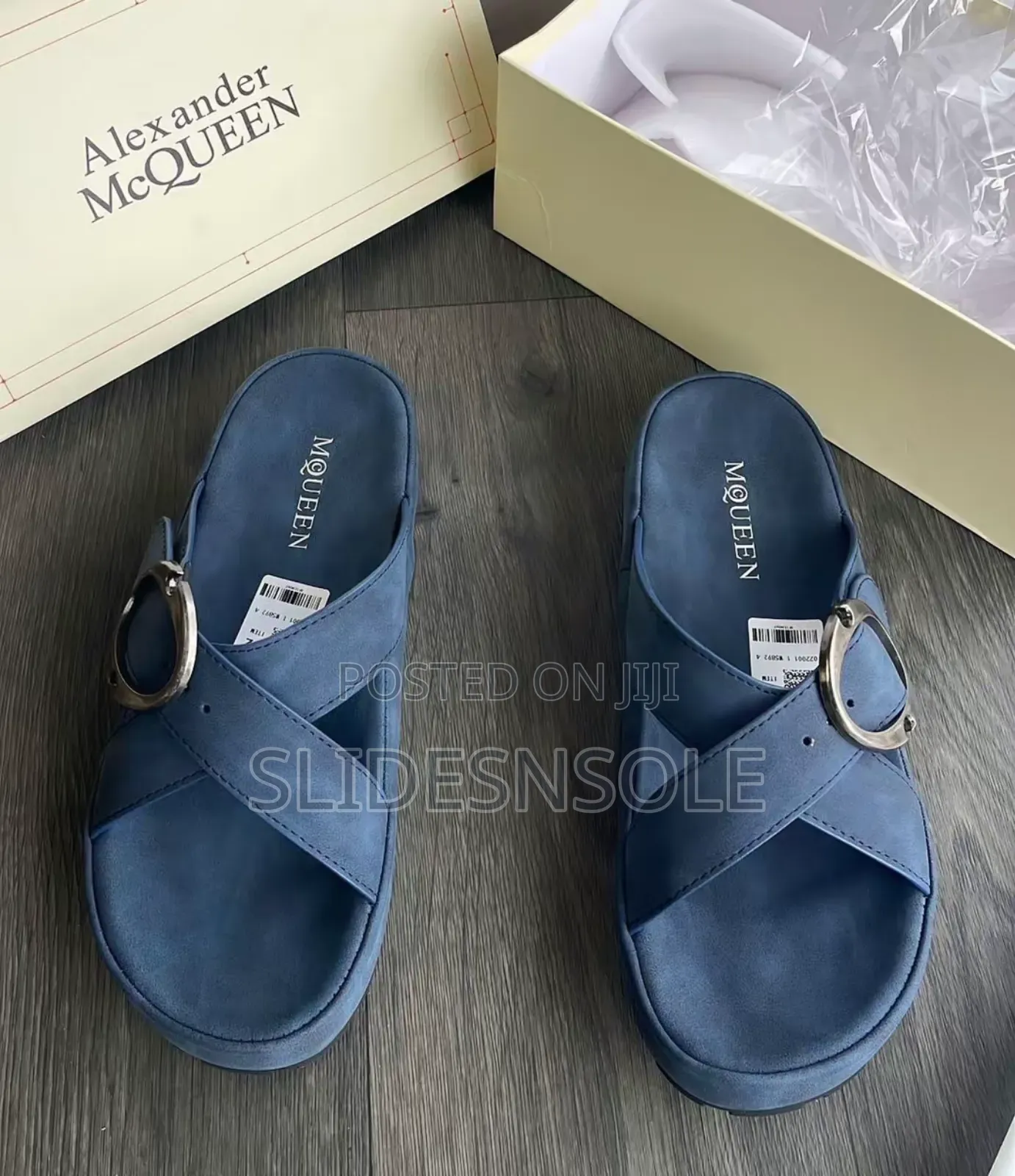 Alexander McQueen Chunky Sneakers – Men/Women