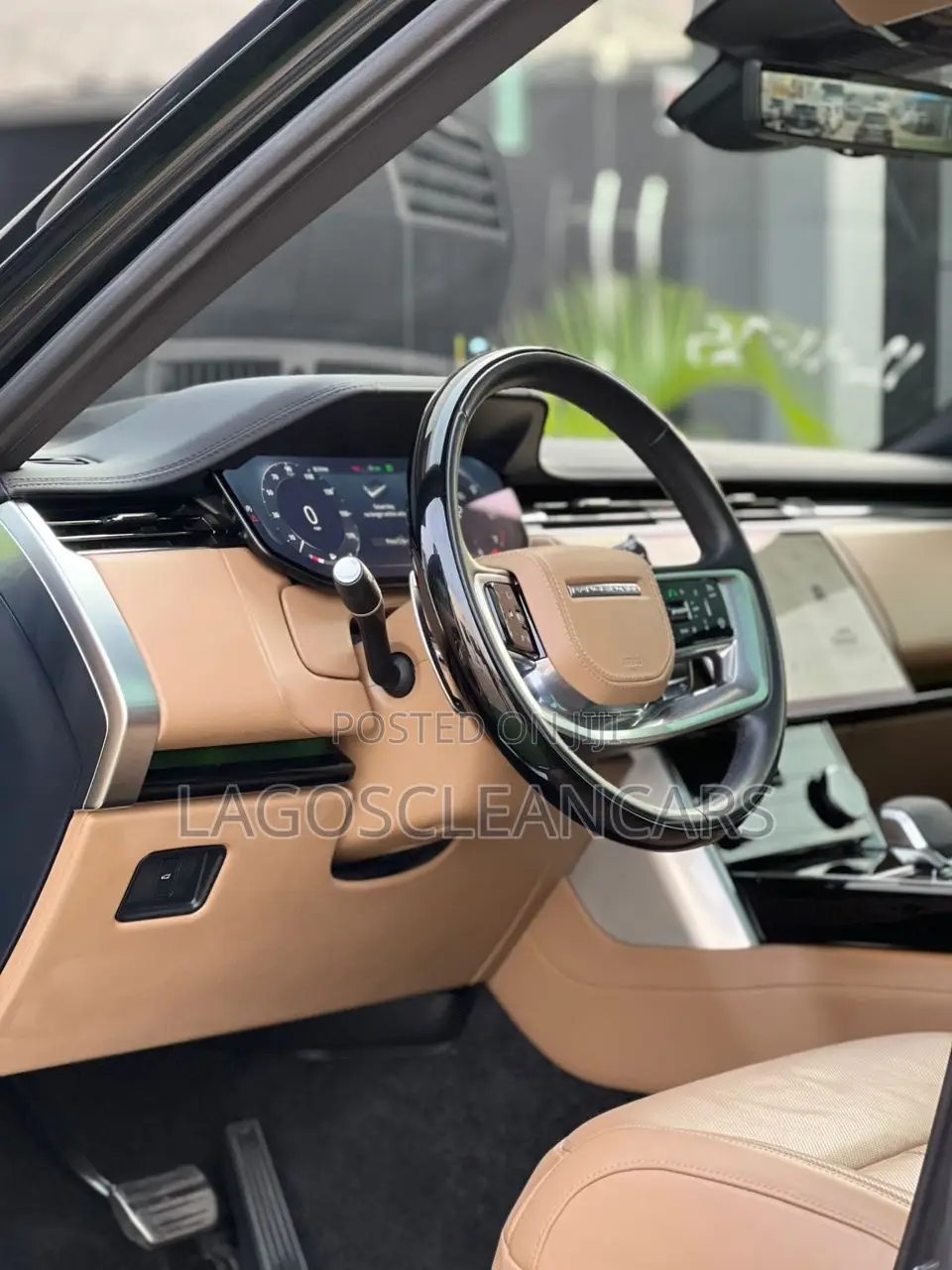 Land Rover Range Rover Vogue 2023 Black
