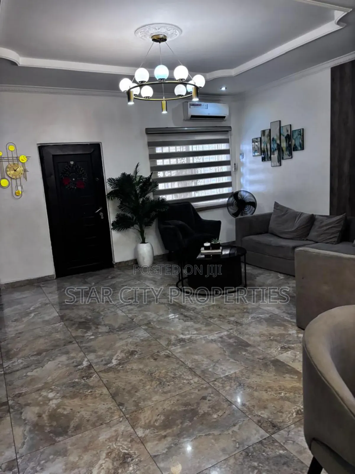3bdrm Apartment in Magodo Phase 2 for sale