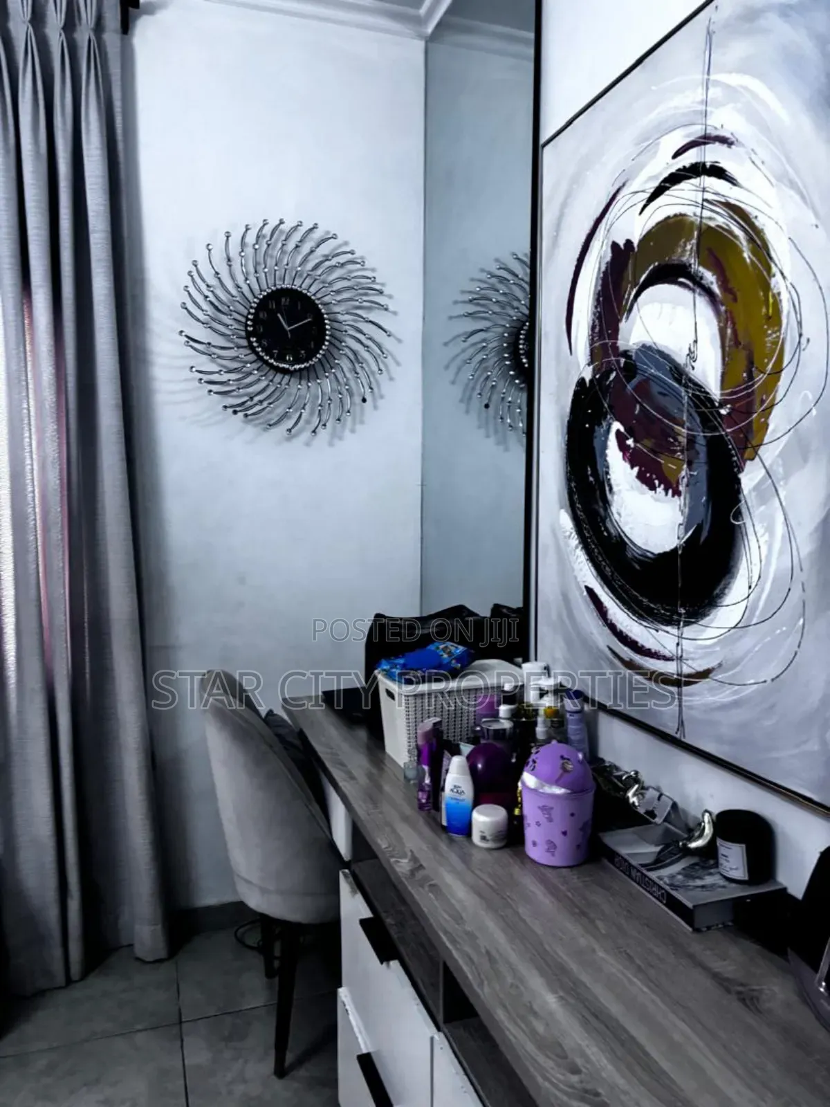 3bdrm Apartment in Magodo Phase 2 for sale