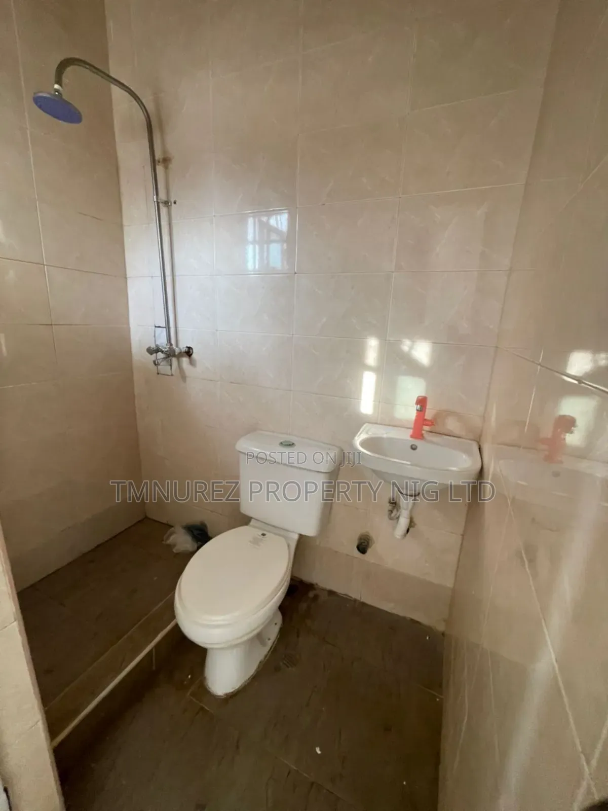 2bdrm Apartment in Lekki County Home, Ikota for rent