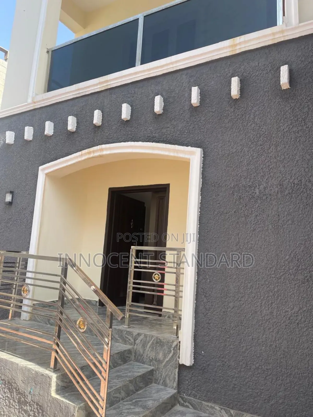 4bdrm Duplex in Dawaki for sale