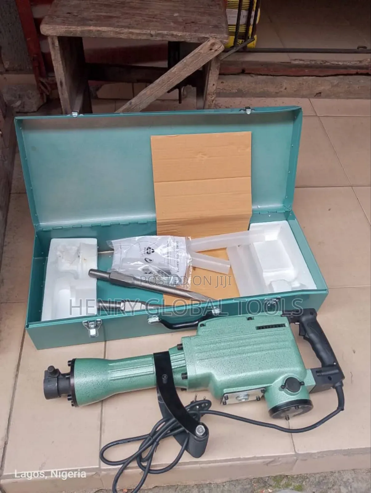 2200w Heavy Duty Demolition Breaker