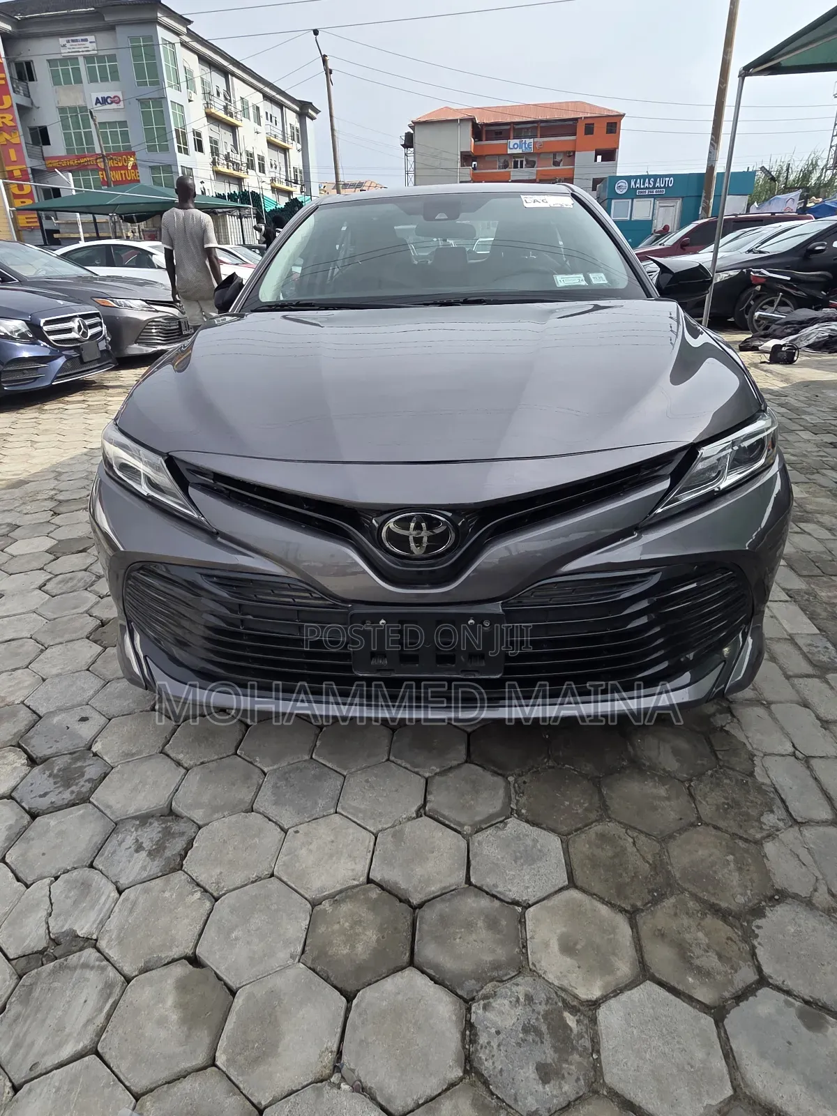 Toyota Camry 2021 Gray