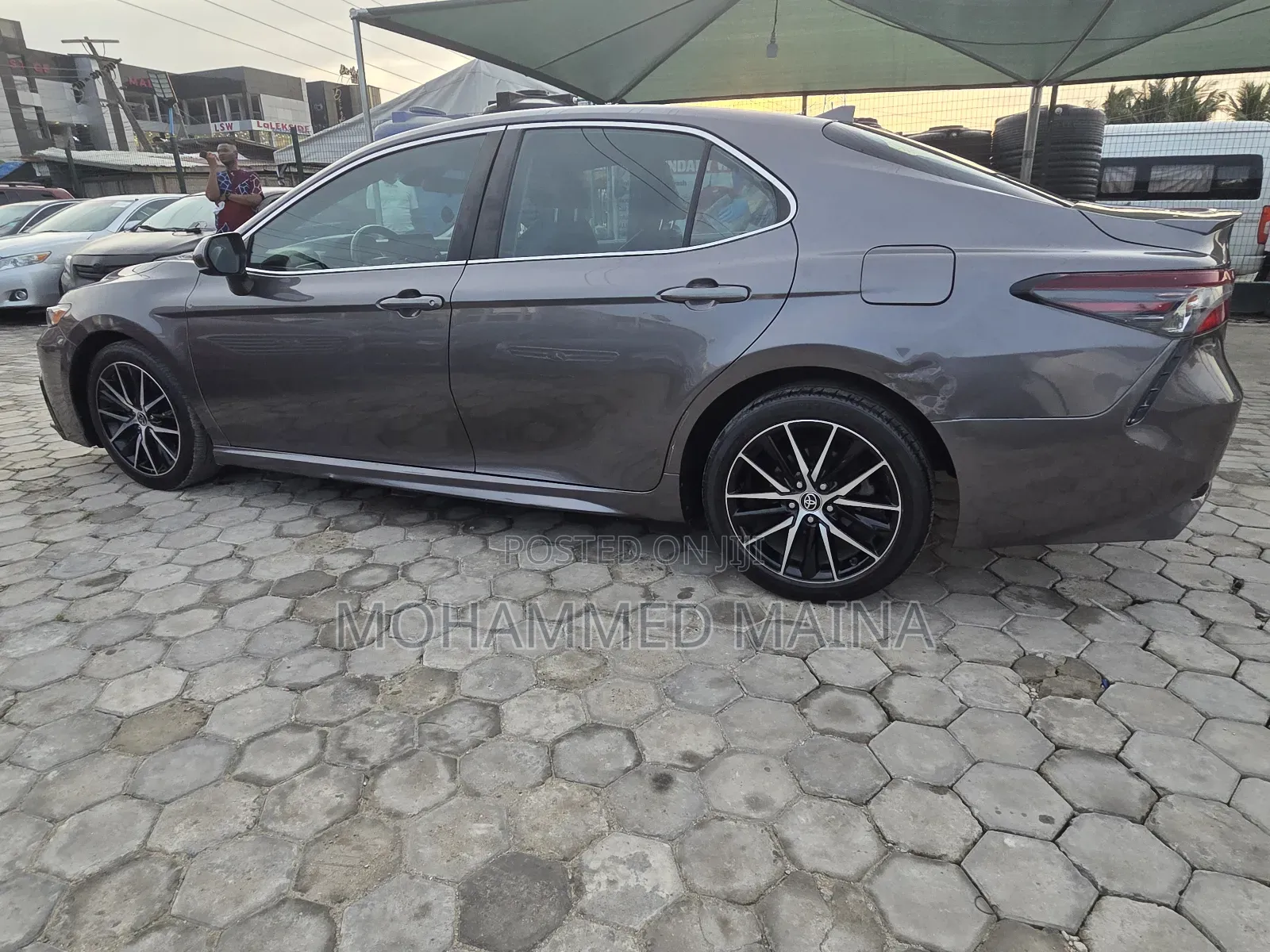 Toyota Camry 2021 Gray