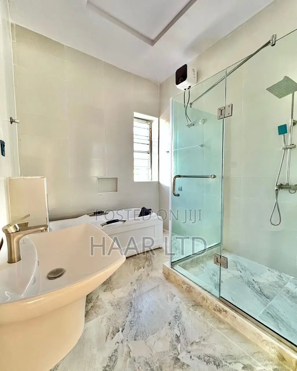 4bdrm Duplex in Lekki Phase 2 for sale