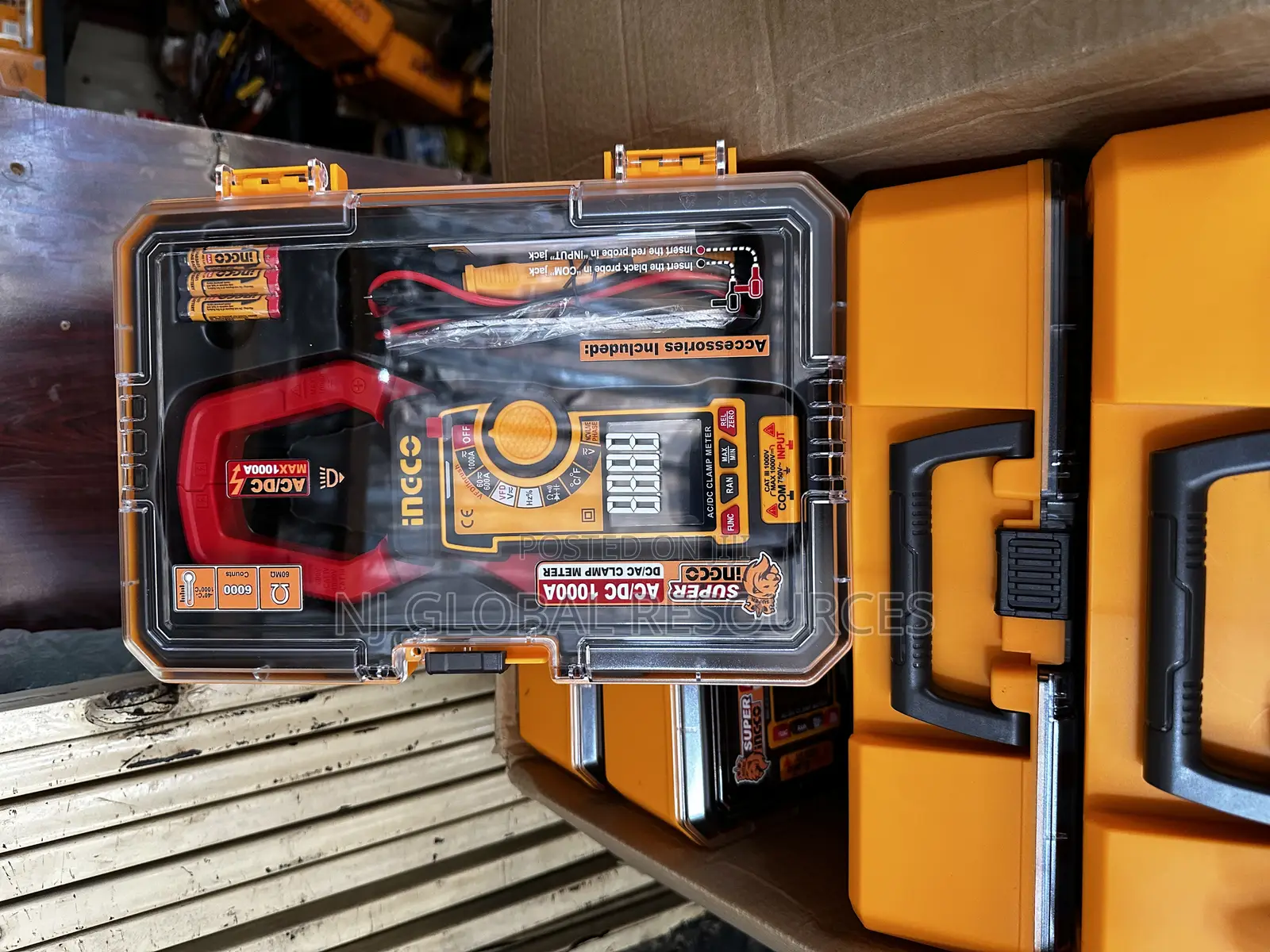1000a Ingco Ac/Dc Clamp Meter