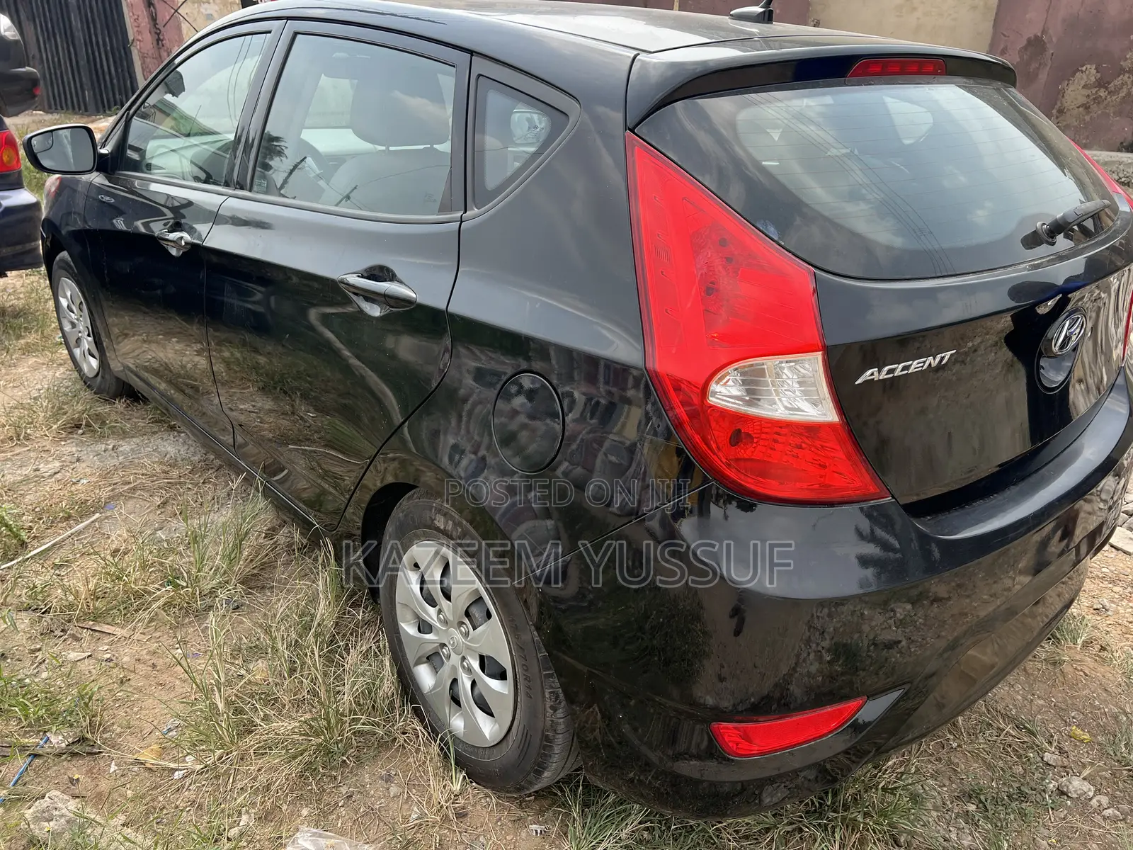 Hyundai Accent SE Hatchback 2016 Black