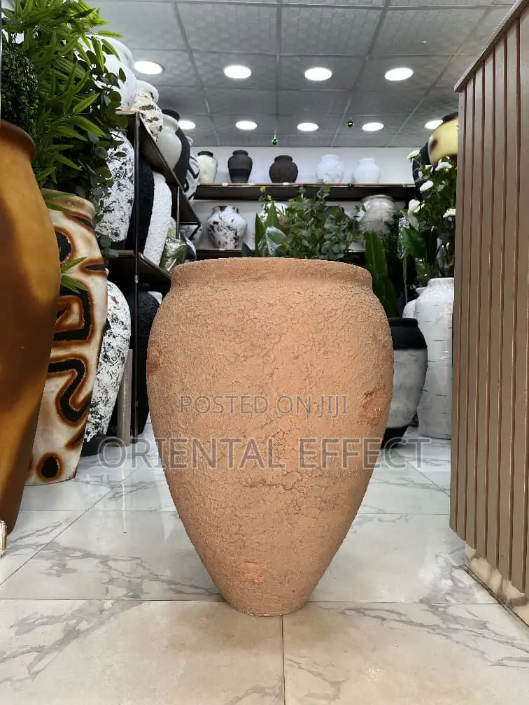 Lake Pot (Earth Brown) Large Decorative Indoor Outdoor Planter