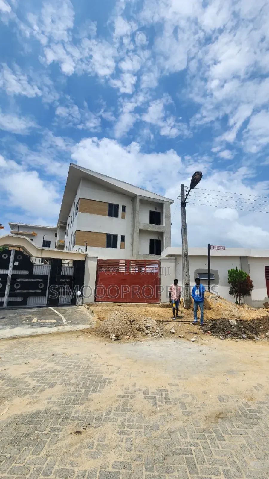 3bdrm Block of Flats in Lekki Scheme 11, Ajah for sale