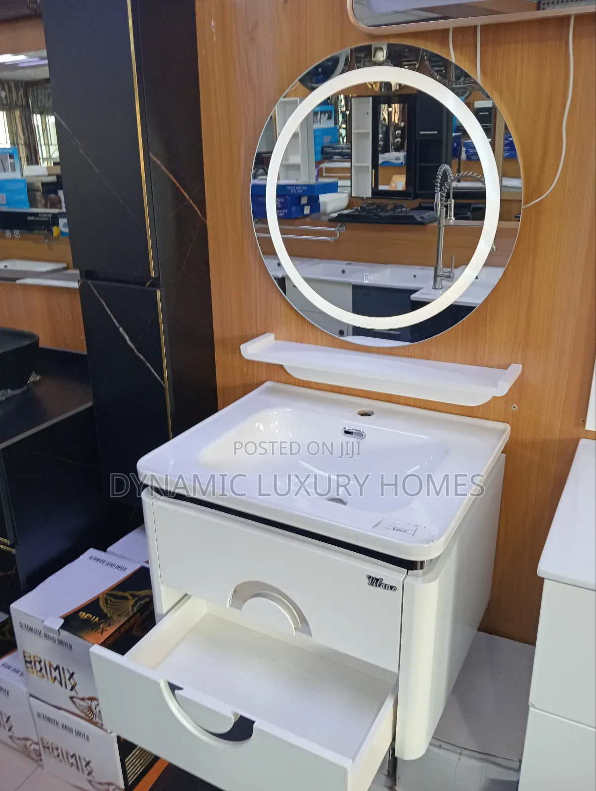 PVC White Cabinet With Shelve and Led Mirror