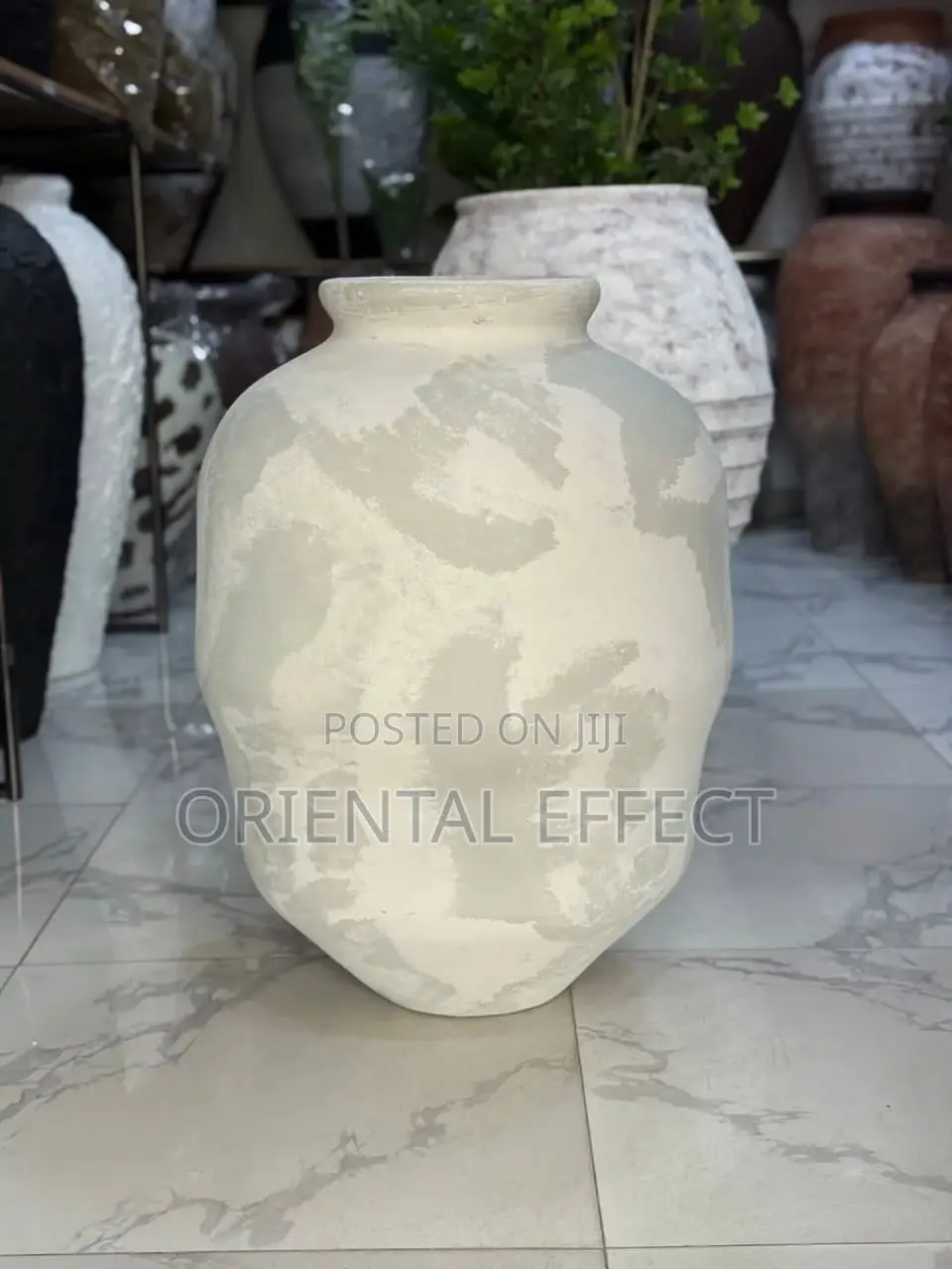 Hamlet Faded Planter (74cm) – Large Decorative Indoor Flower Pot