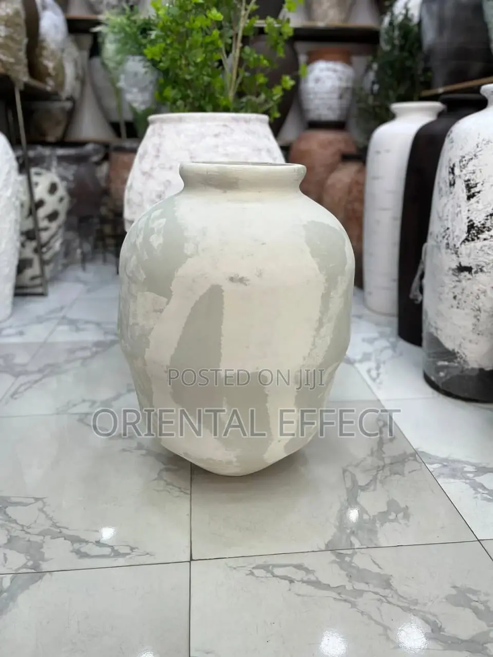 Hamlet Faded Planter (74cm) – Large Decorative Indoor Flower Pot