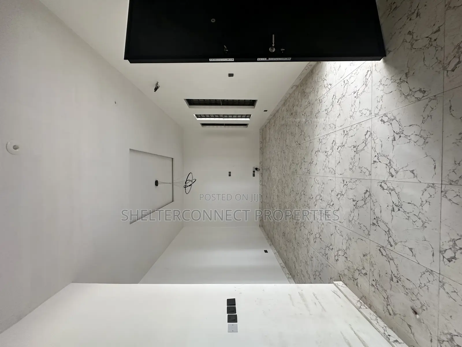 3bdrm Townhouse/Terrace in Ajah for sale