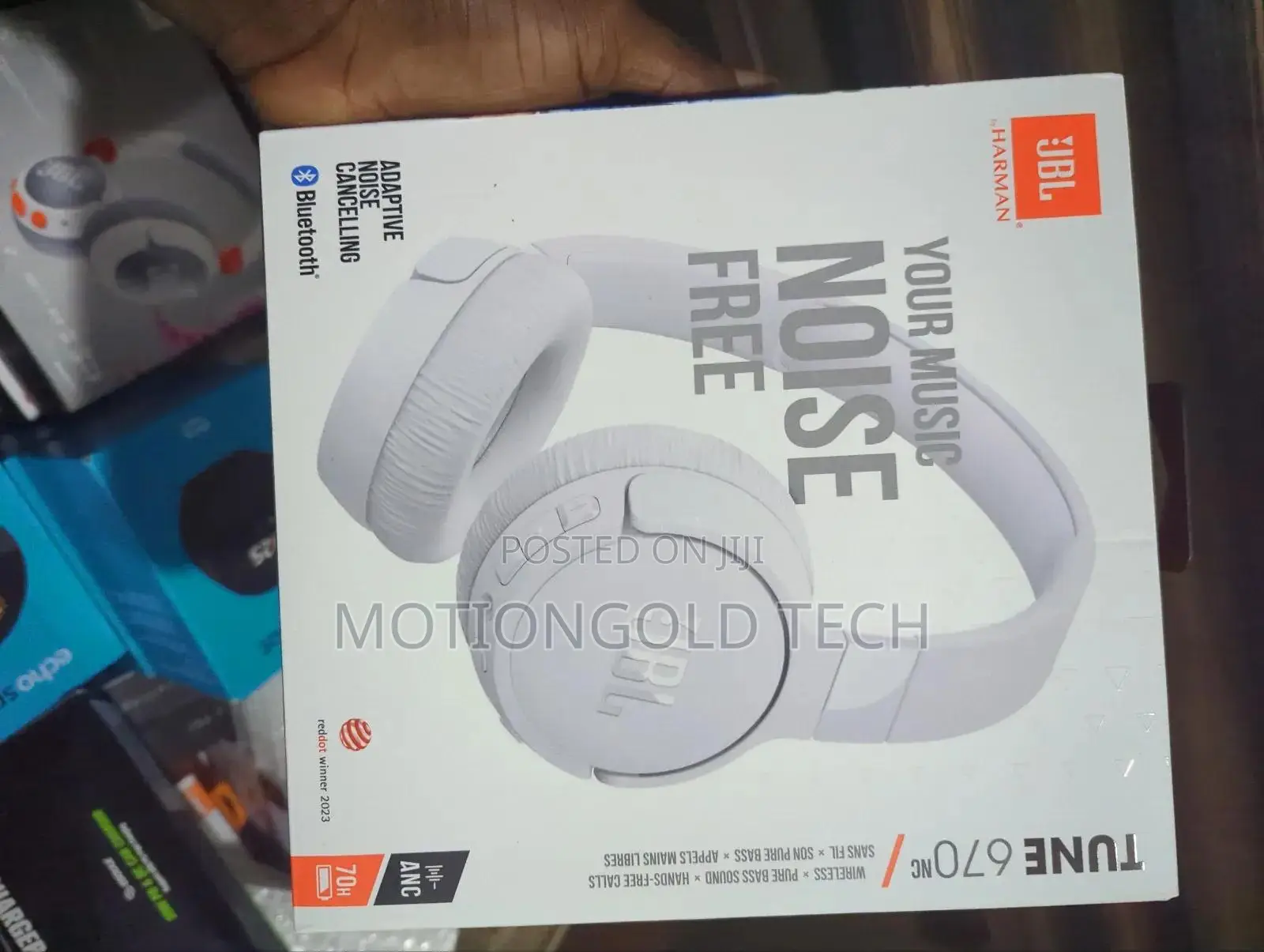 JBL Tune 670 Nc Headset