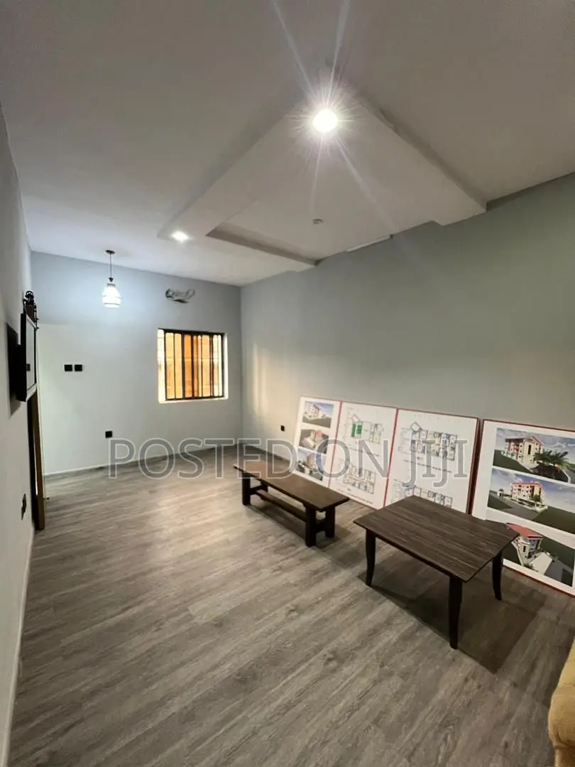 2bdrm Apartment in Adeniyi Jones for sale