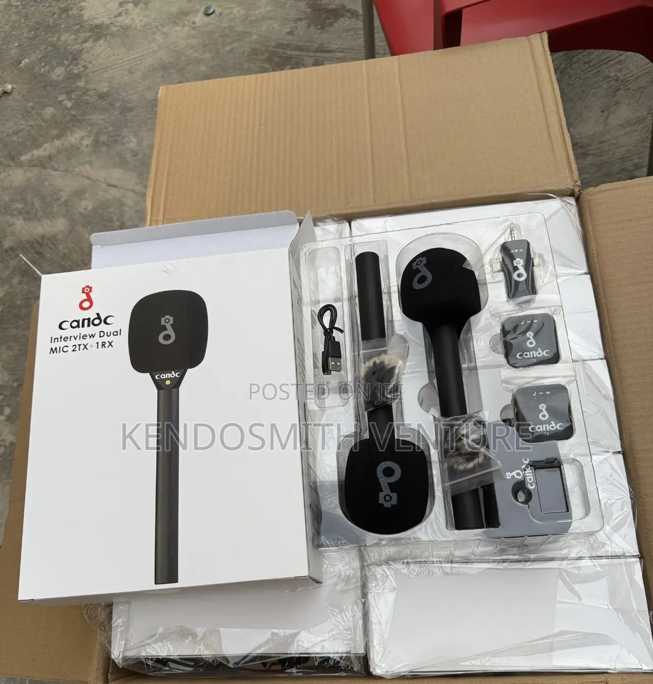 Candc Dual Wireless Interview Mic (2 Transmitters + 1 Receiver)