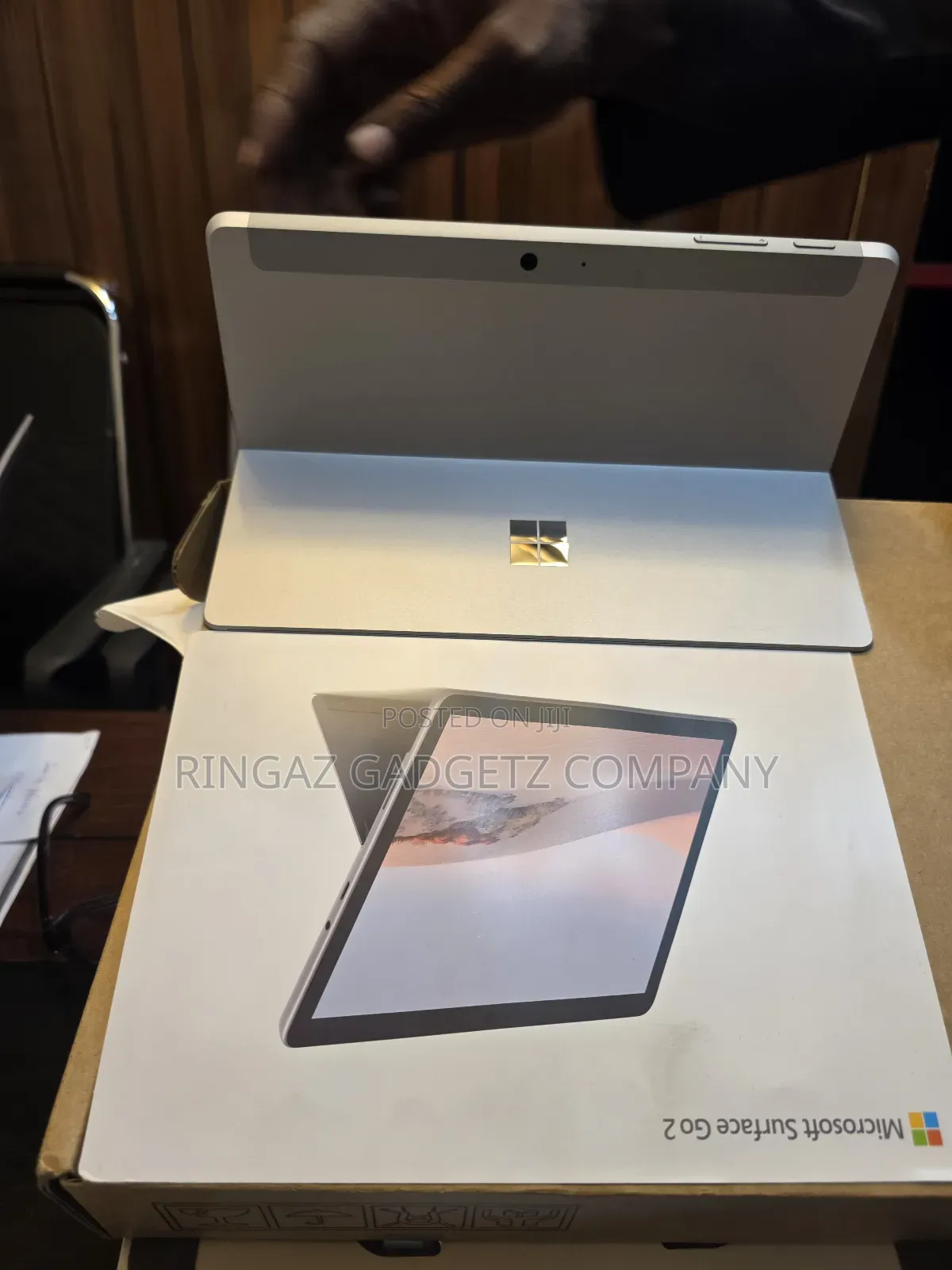 New Microsoft Surface Go 2 64 GB Black
