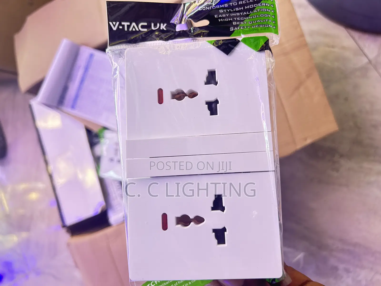 13a Double White Socket