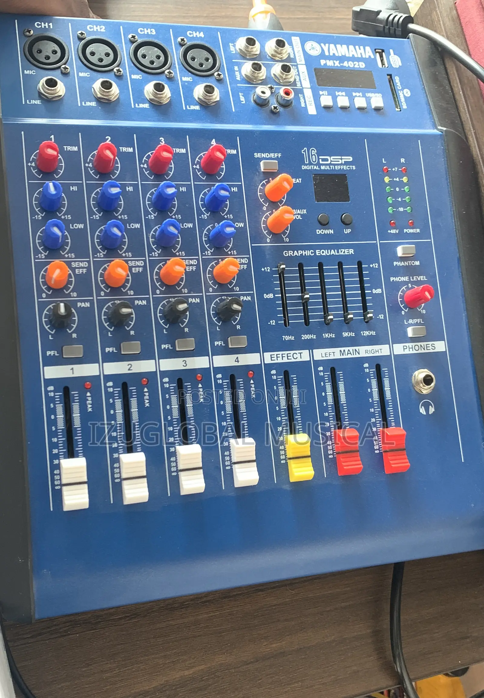 4yamaha Channel Powered Mixer