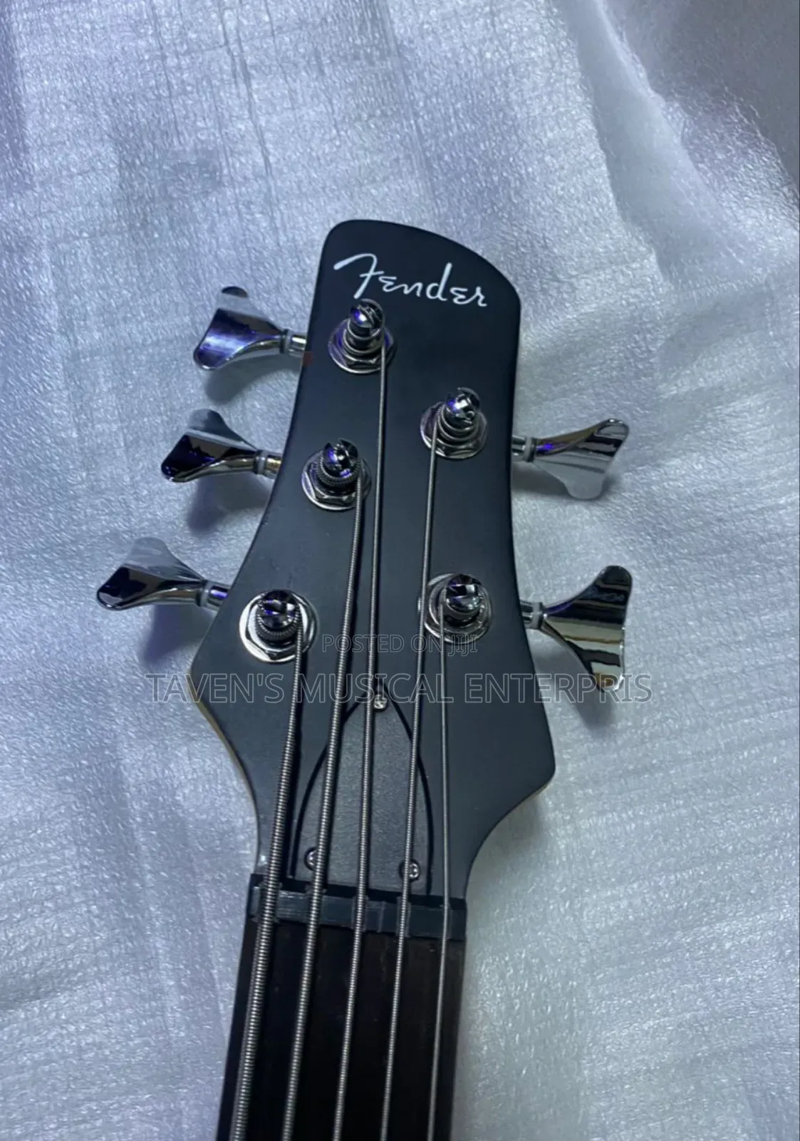 Five Strings Fender Electric Bass Guitar