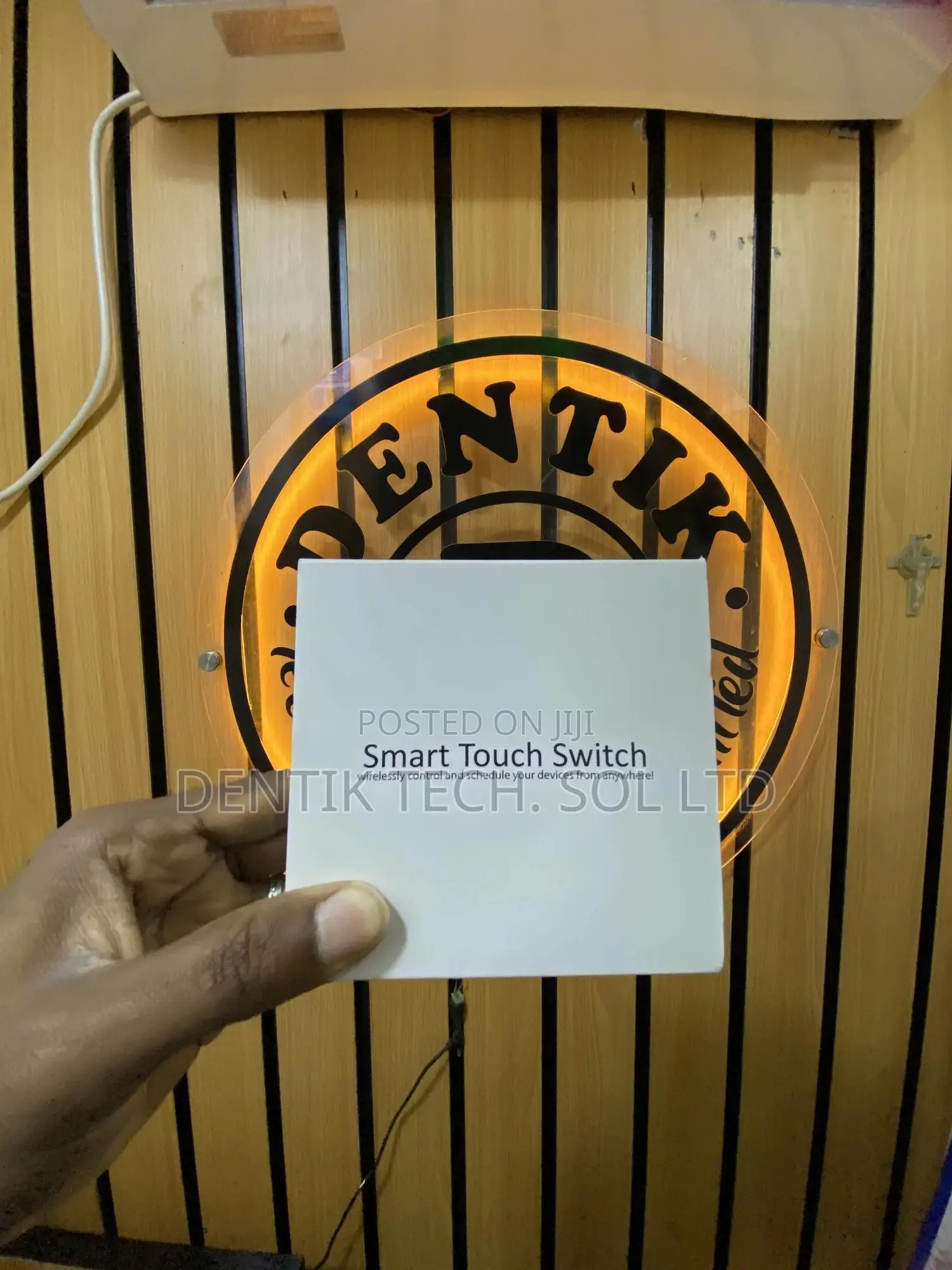 Tuya Wifi Curtain Switch