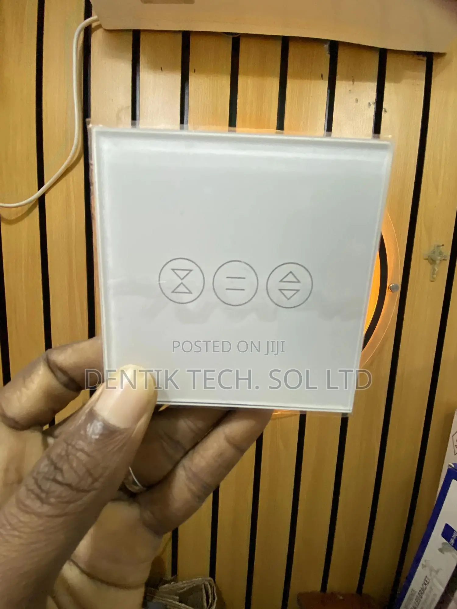 Tuya Wifi Curtain Switch