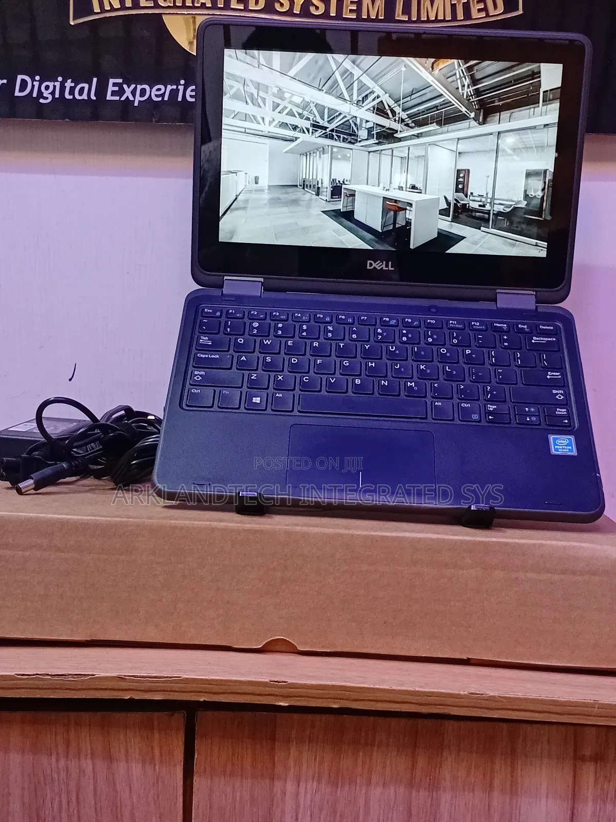 Laptop Dell Latitude 3510 8GB Intel Pentium SSD 256GB
