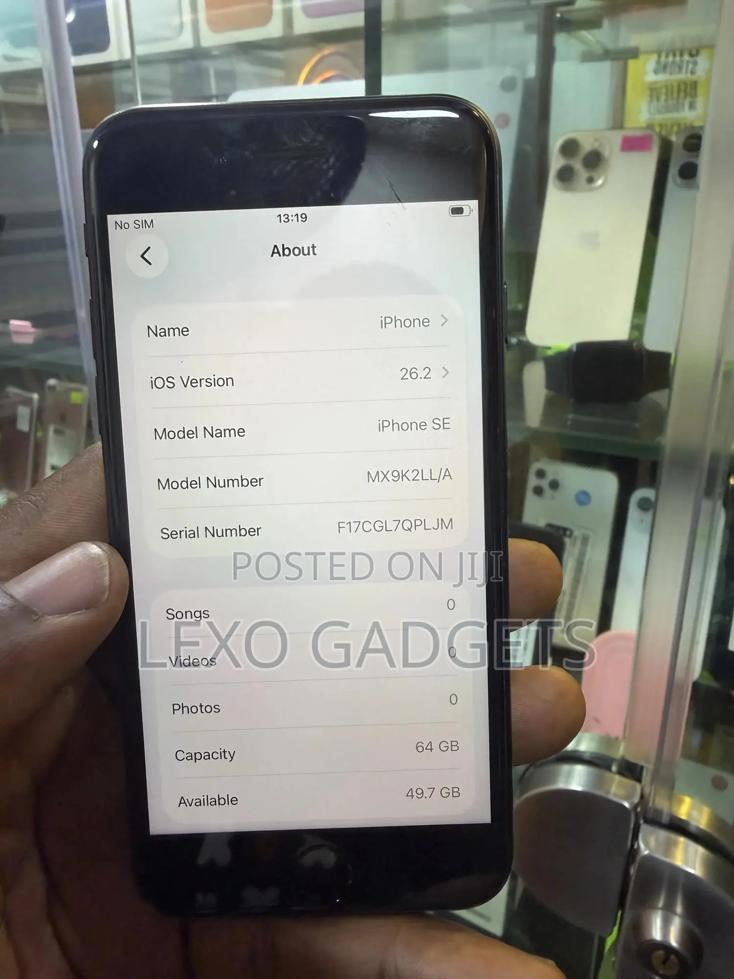 Apple iPhone SE (2022) 64 GB Black
