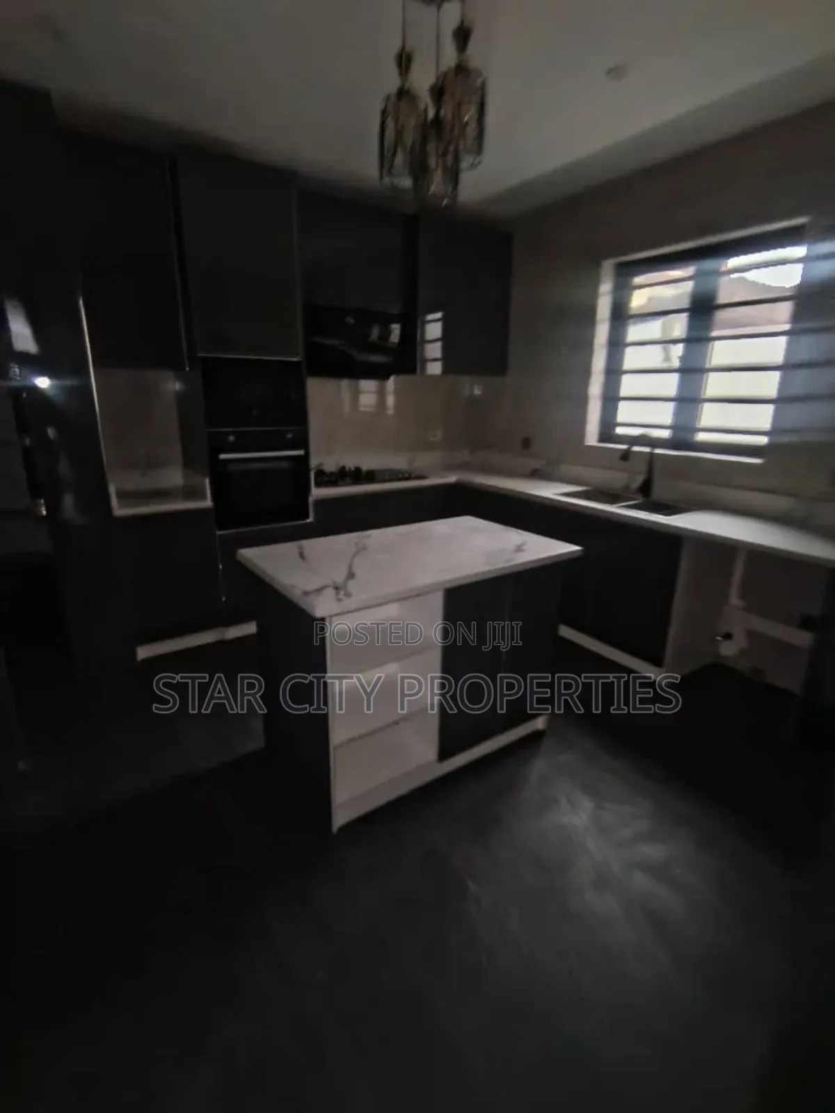 4bdrm Duplex in Adeniyi Jones Ikeja for rent