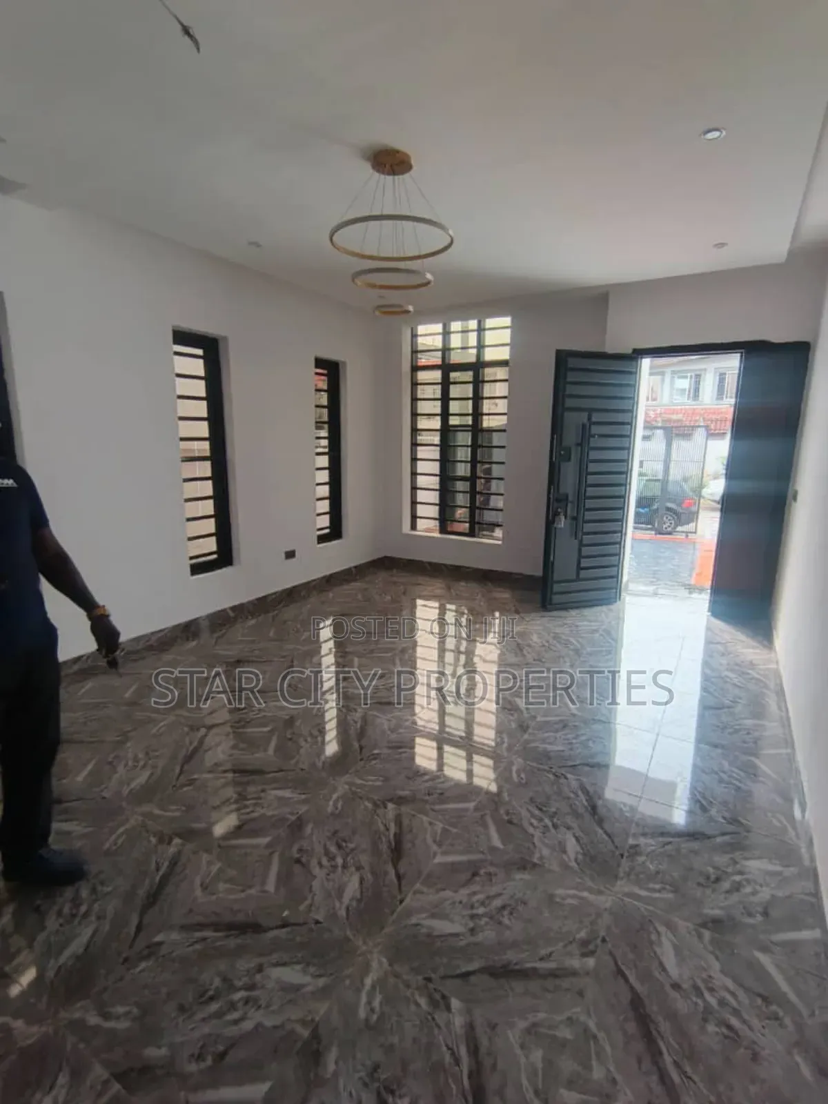 4bdrm Duplex in Adeniyi Jones Ikeja for rent