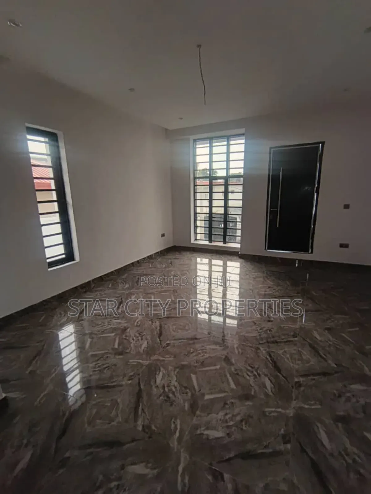 4bdrm Duplex in Adeniyi Jones Ikeja for rent