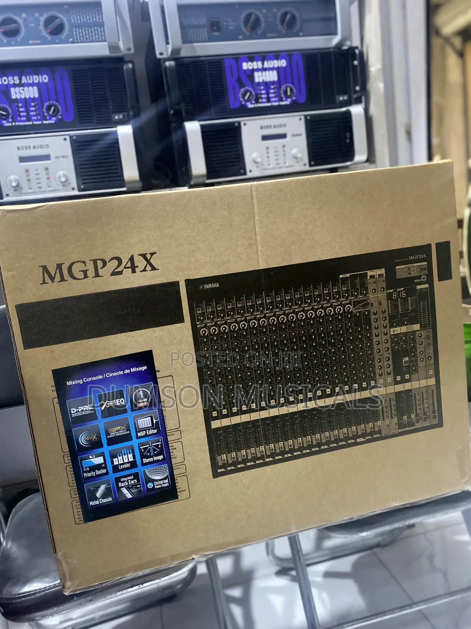 Yamaha Mgp24x Channels Mixer Console