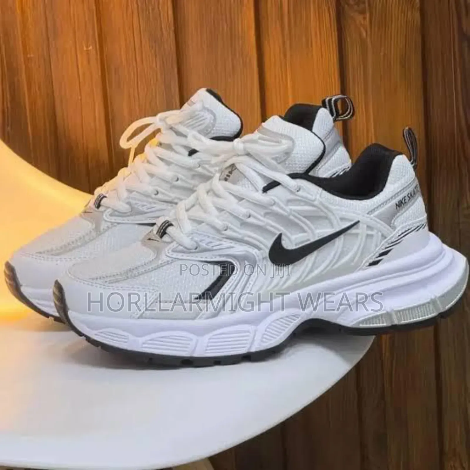 Matured Unisex Sneaker