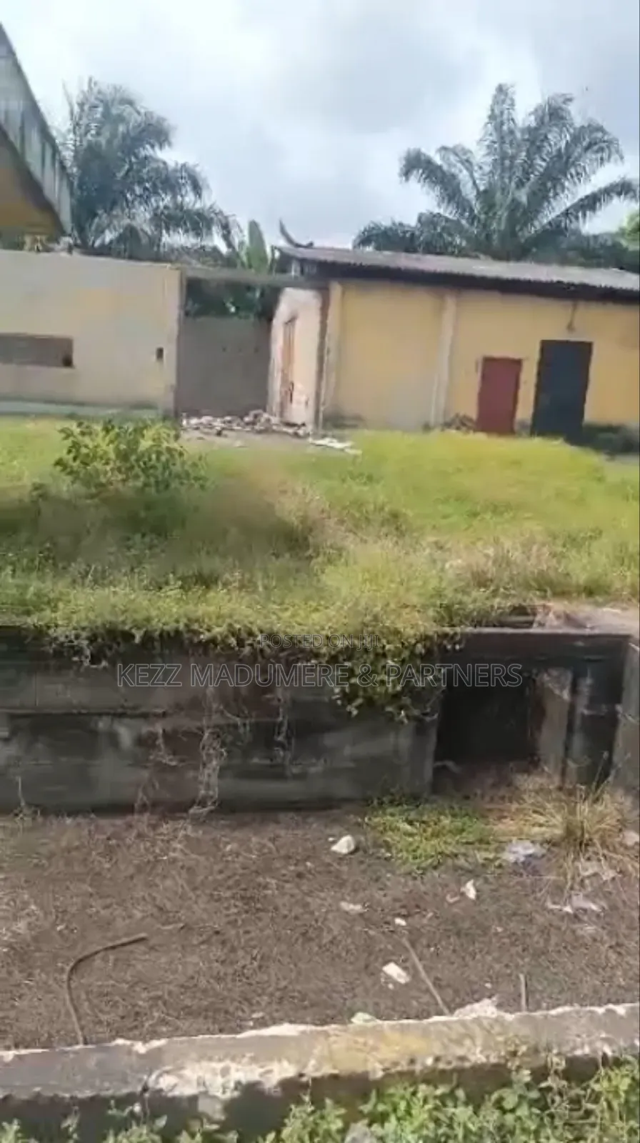For Sale : Cofo 7 1⁄2 Plots at New Gra Phase 1, Ph