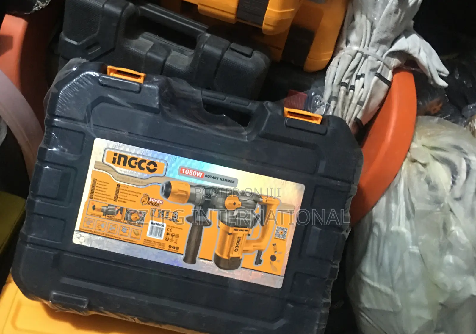 1050watts, 28mm, Ingco Rotary Hammer Drill