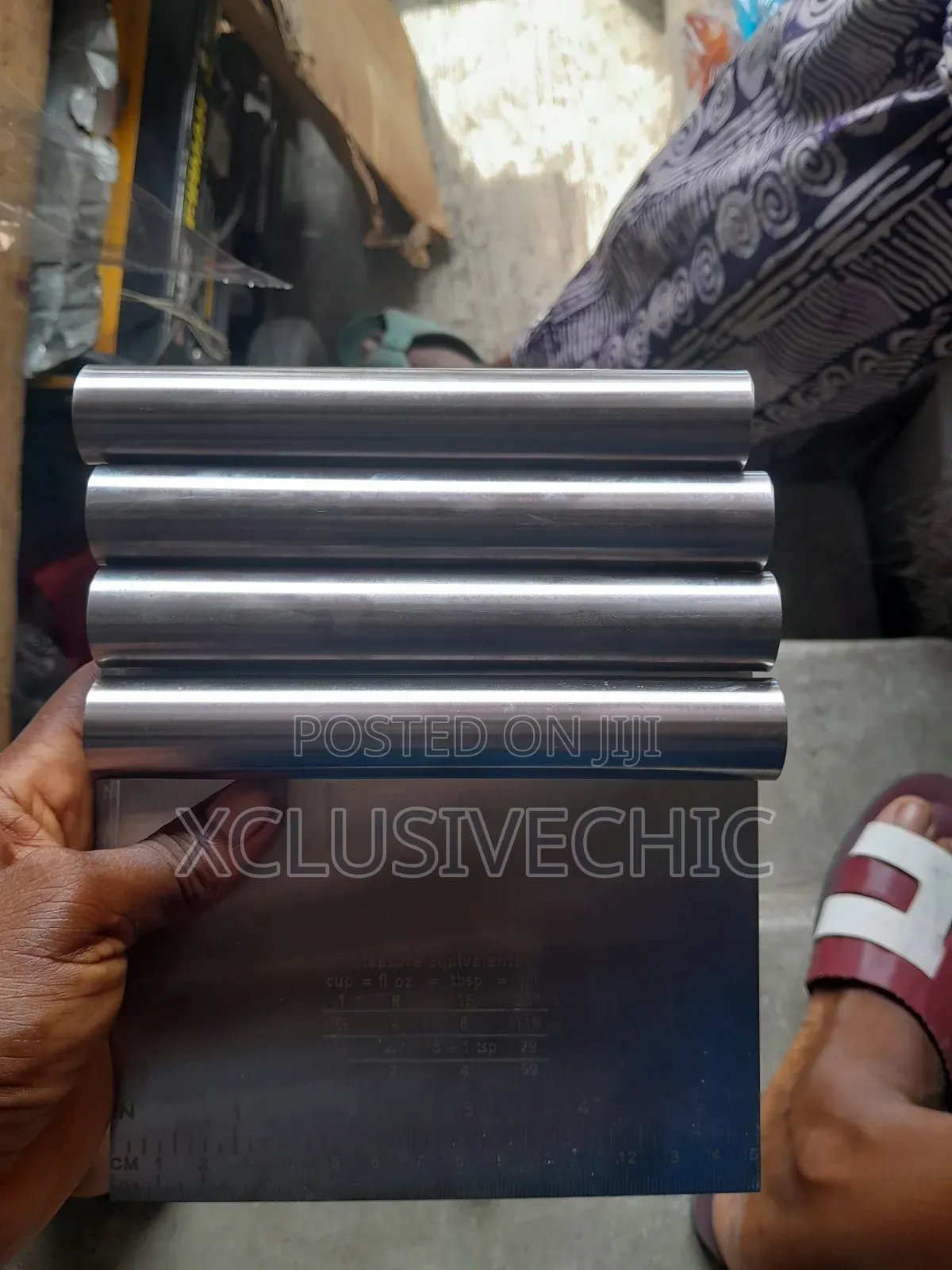 Multipurpose Stainless Steel Dough And Cake Scraper
