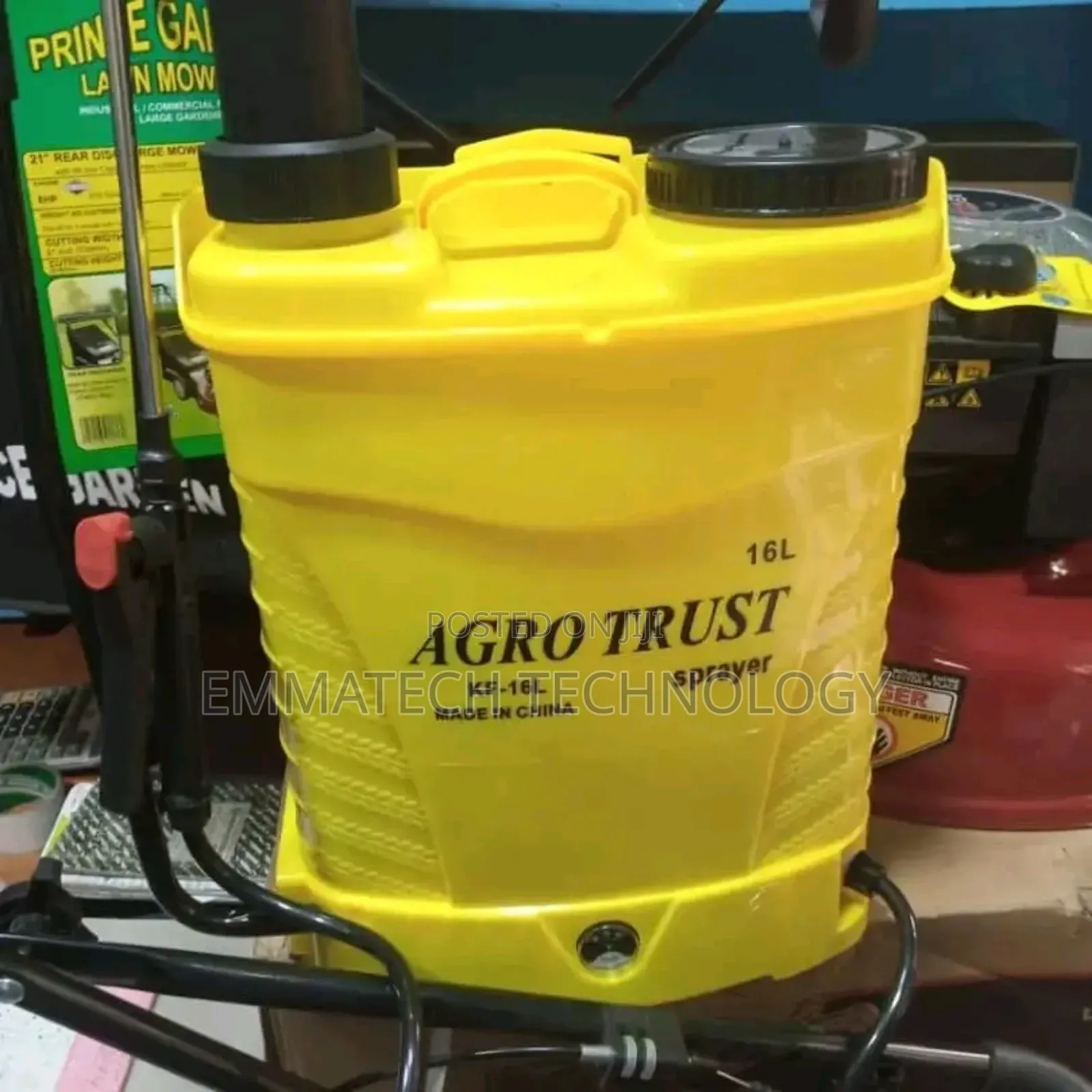 Agro Rechargeable Pressure Washer