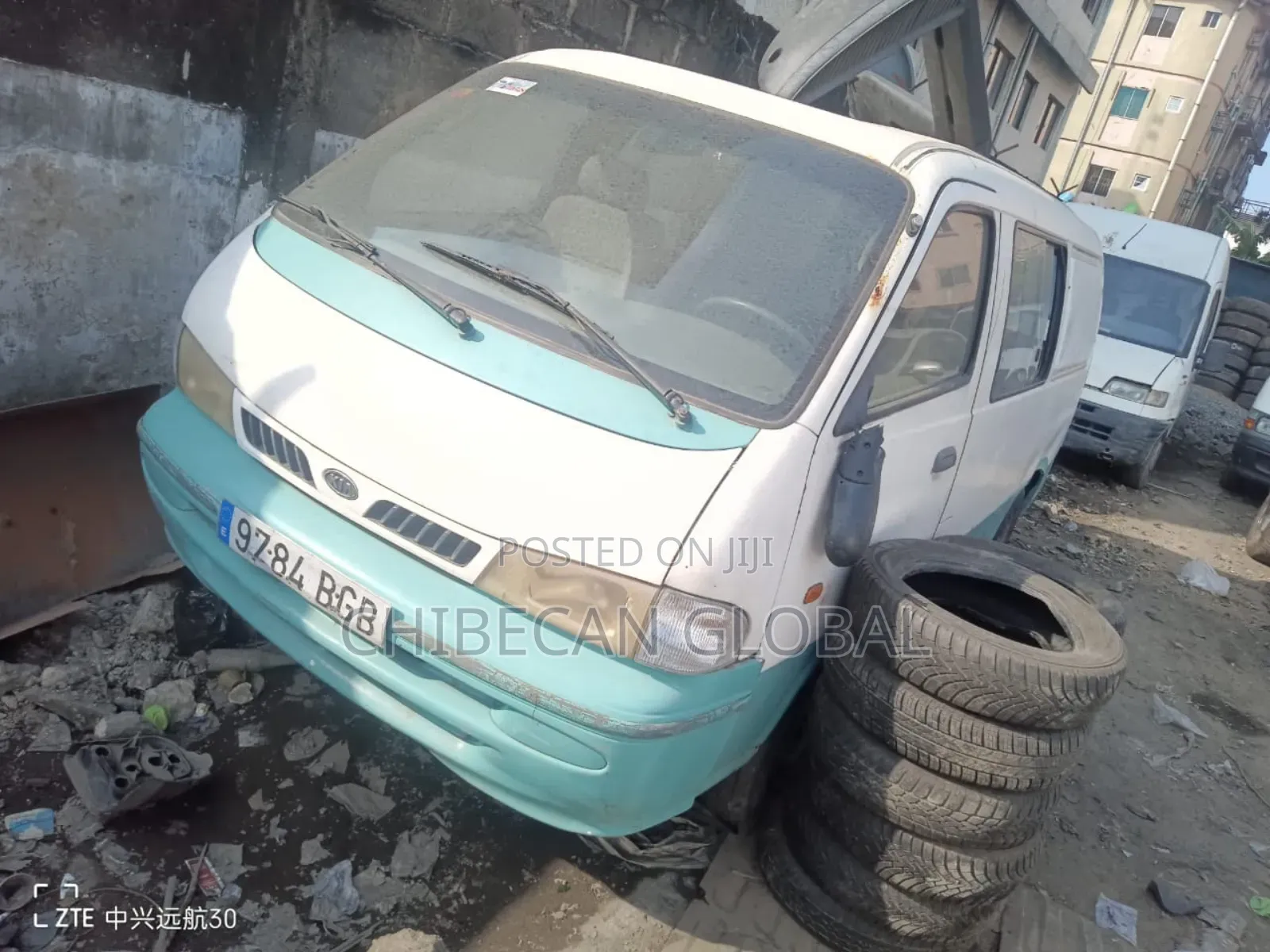 Kia Pregio 2000 White