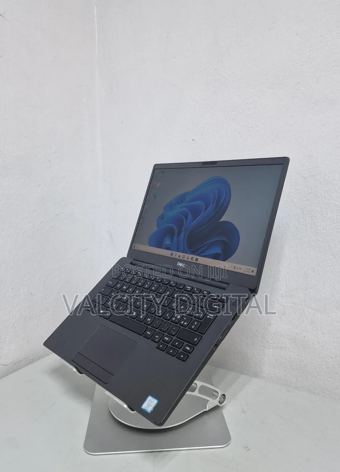 Laptop Dell Latitude 7300 16GB Intel Core i7 SSD 256GB