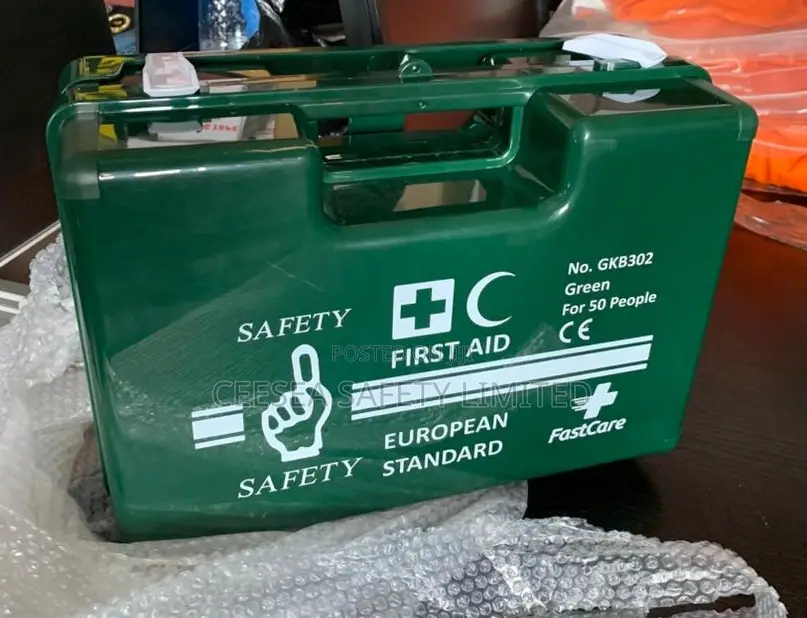 Fastcare Gkb302 First Aid Box Kit
