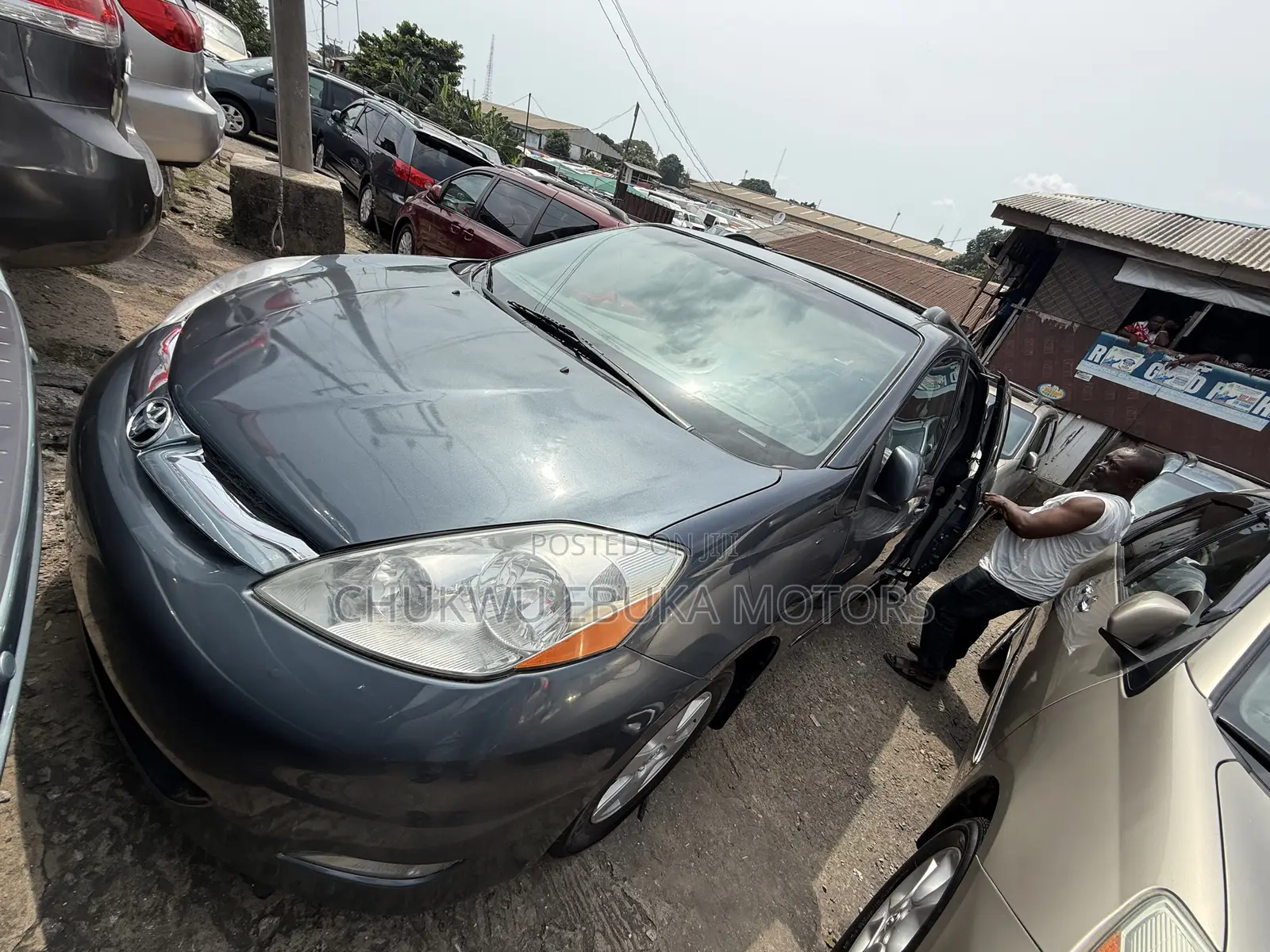 Toyota Sienna XLE AWD 2006 Gray