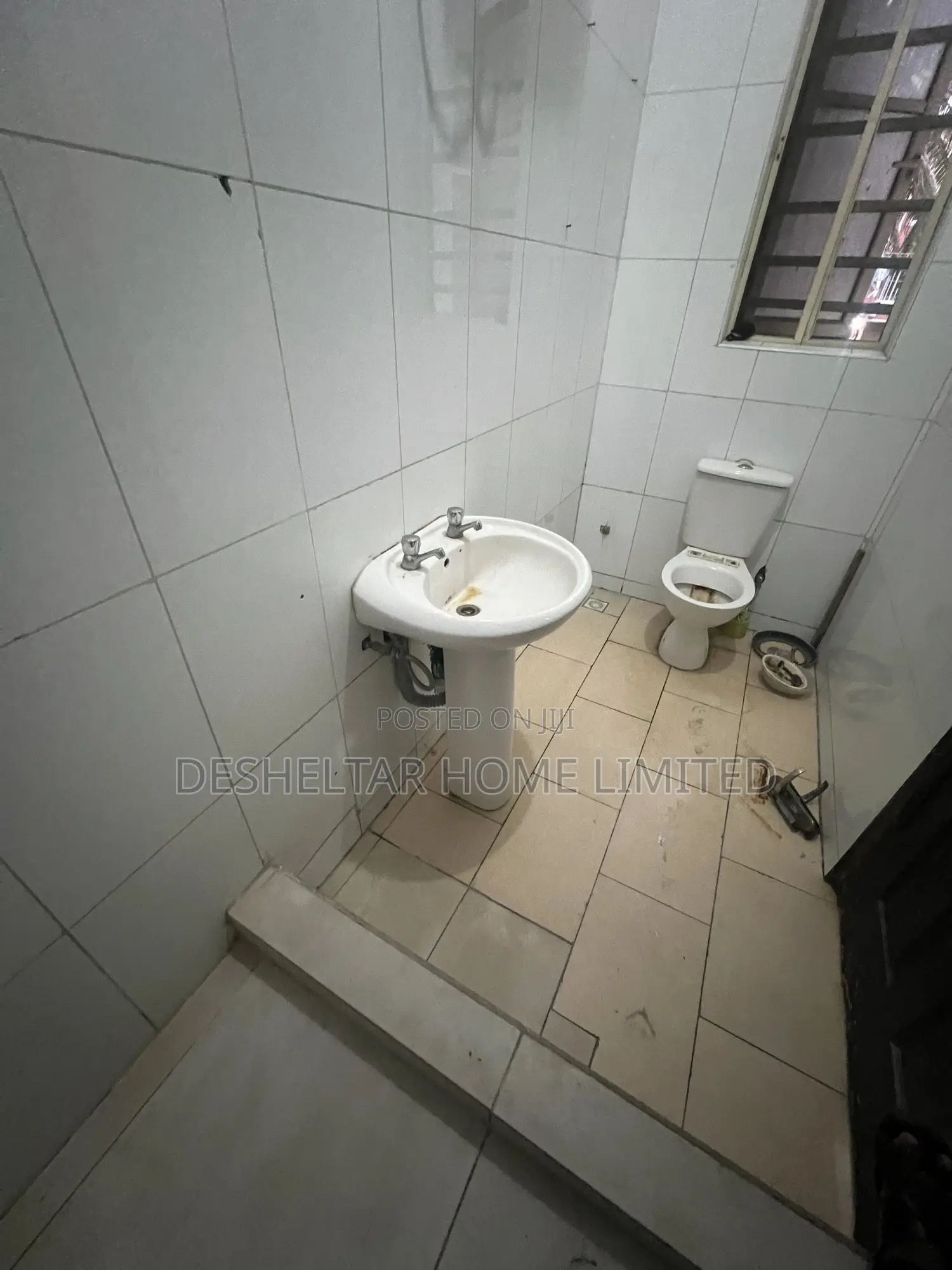 1bdrm Shared Apartment in Tpdc Building, Chevron for rent