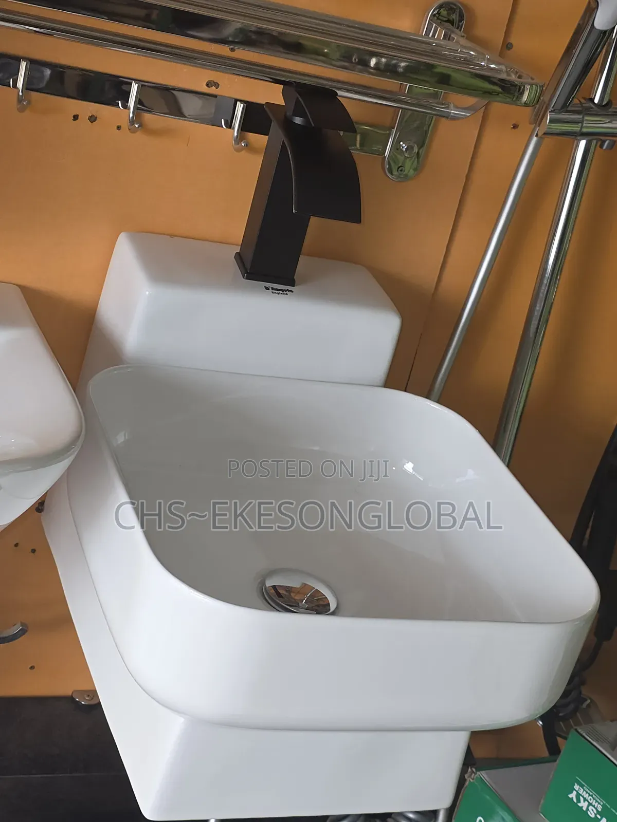 Wall Mounted Topnotch Wash Basin