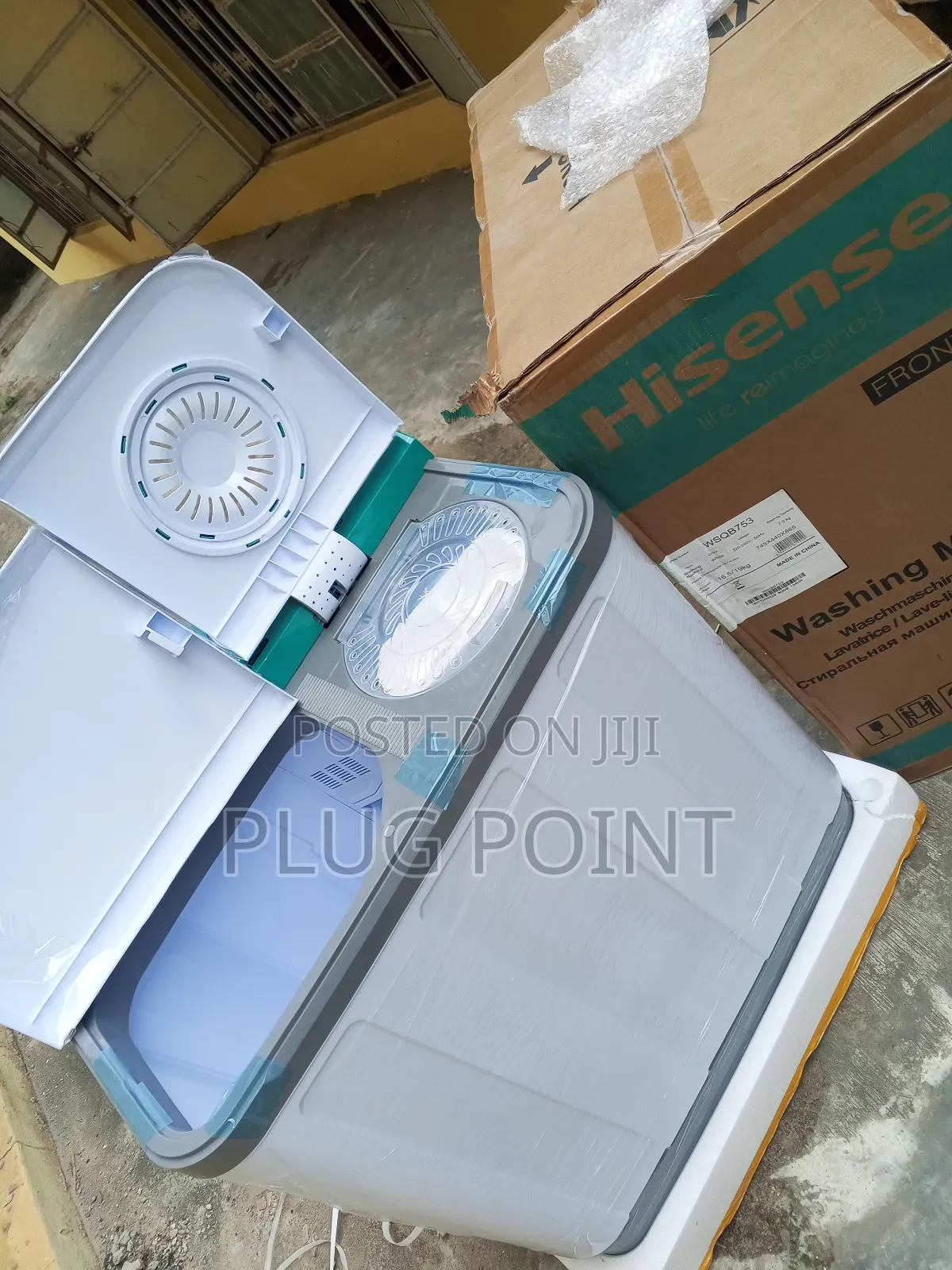 Hisense 7.5kg Manual Twin-Tub Top Load Wash and Spin Washing Machine